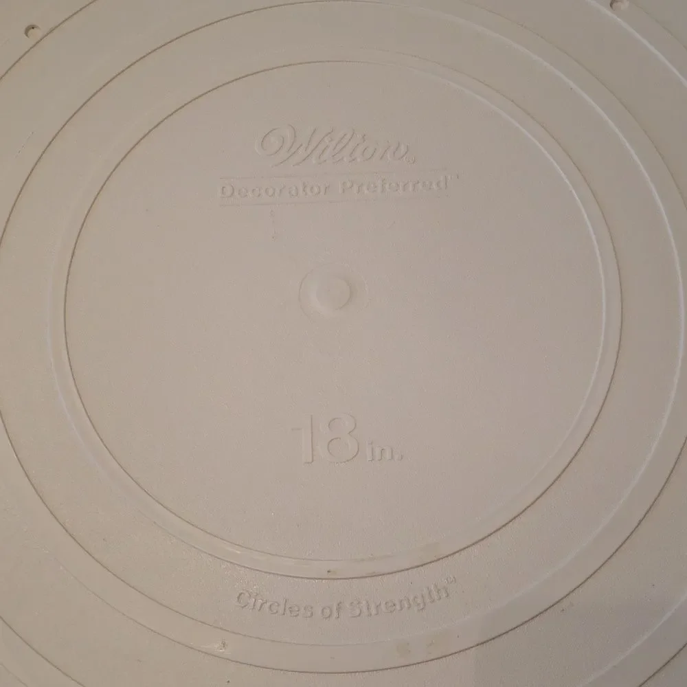 Set of 4 Wilton Heart Shaped Cake Pans With 18